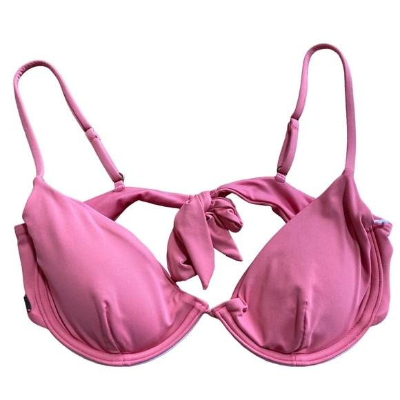 NWT O’NEILL Solids Seville Underwire Bikini Top, size Medium D Cup - Picture 2 of 11